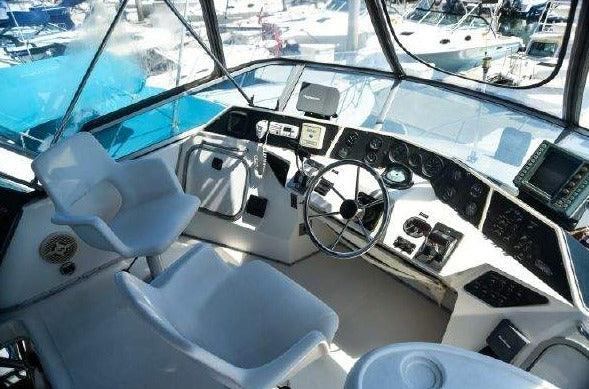 Searay Flybridge 35' Yacht | 12 People Max - Too Fast Rentals